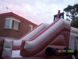 PIRATESHIP 6X3.5X3MH JUMPING CASTLE WITH SLIDE AND PLAY AREA AGES 3 TO ADULTS 